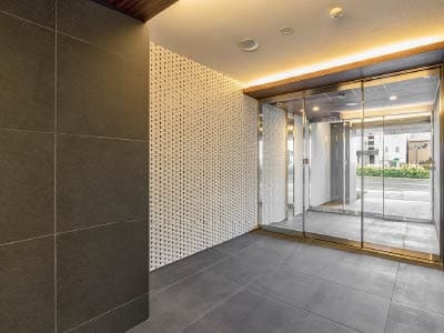 名古屋市・愛知県のマンション経営向け賃貸マンション「レージュ」エントランスホール写真