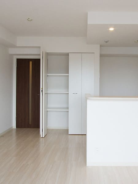 名古屋市・愛知県のマンション経営向け賃貸マンション「レージュ」パントリー